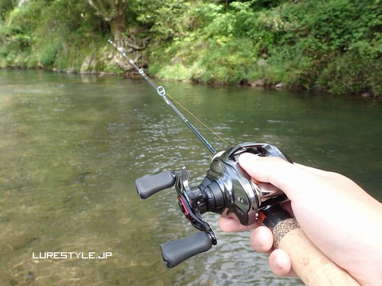 Daiwa 20 アルファス AIR TW 8.6L-